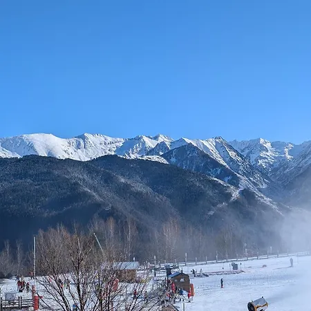 Vue Sur Les Pyrenees 4pers Aux Pieds Des Pistes *
